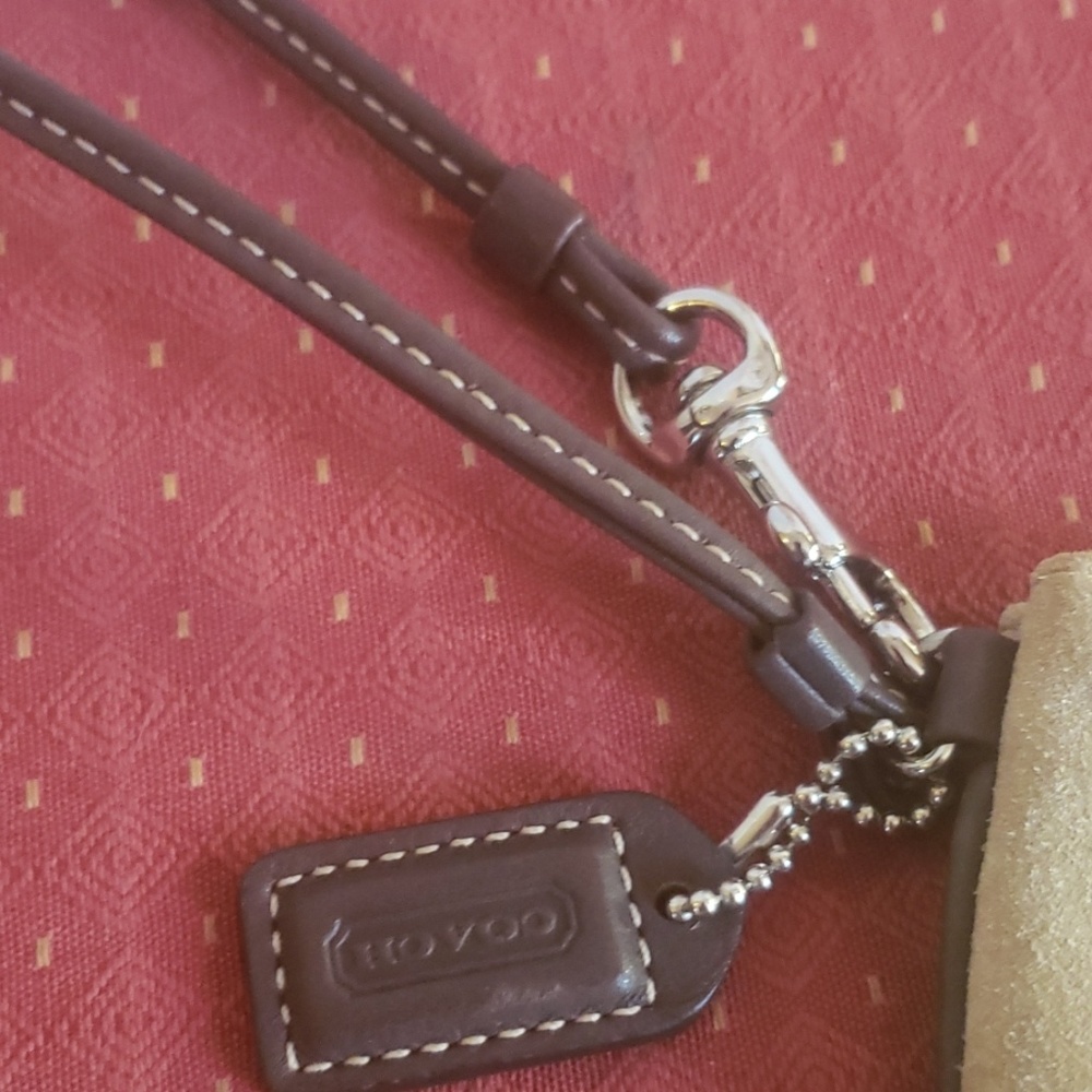 Purse - Picture 2 of 4